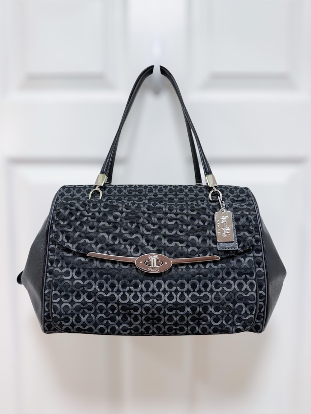 Coach Madison Madeline East West Satchel Op Art Black Gray Leather 25212